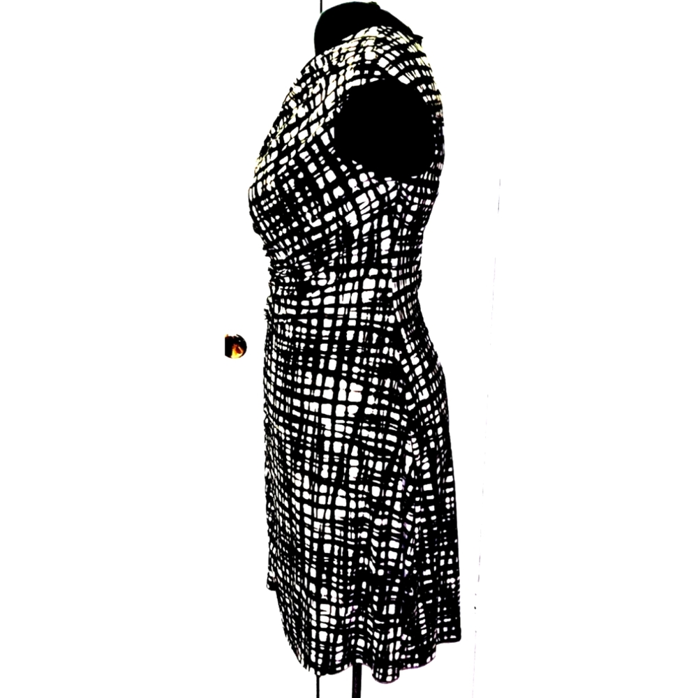 SLEEVELESS DRESS - Picture 4 of 7